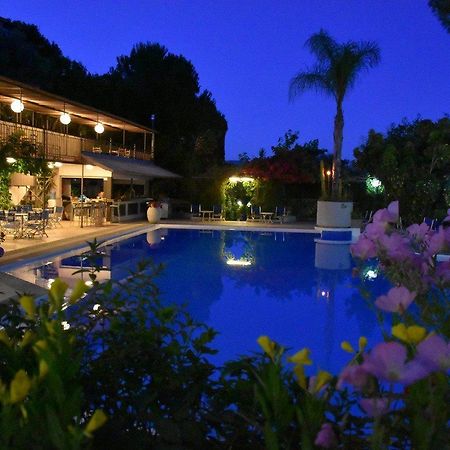 Lydias Beach Nikiana Exterior photo